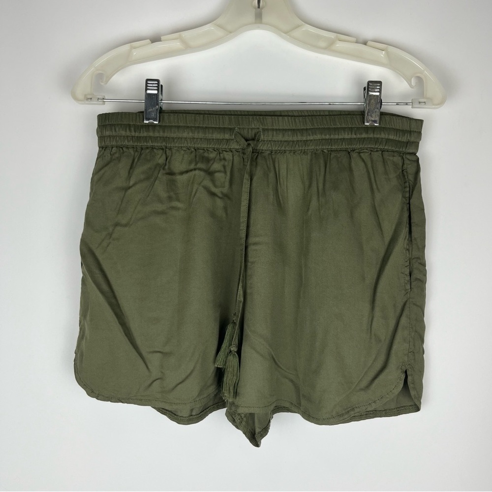 NWT TopShop Green Pull Up Elastic Shorts